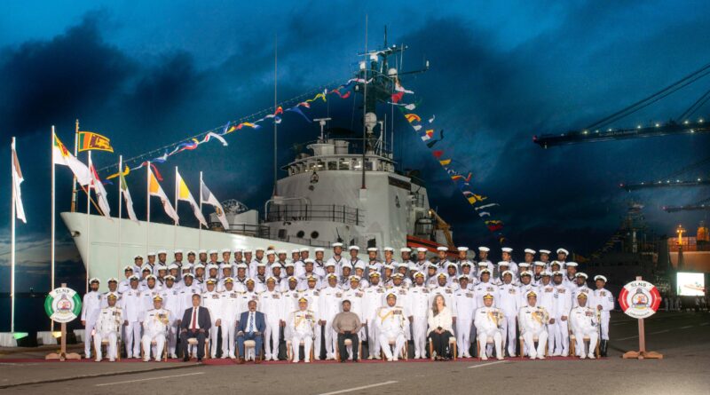 SLNS සමුද්‍රවිජය නෞකාව ශ්‍රී ලංකා නාවික හමුදා සේවයට නිල වශයෙන් එක් කිරීම ජනපති ප්‍රධානත්වයෙන්