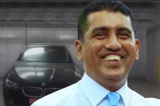 කොළඹ හෝටලයකින් මතුවූ හොර BMW කාර් එක තමන්ගේ බව ජොනී පිළිගනී | බදු වංචා නඩුවට තමා වරදකරු බවත් කියයි